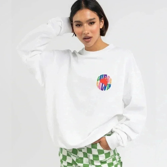 Guess x  J Balvin Amor Crewneck Sweatshirt NWT - Picture 4 of 9